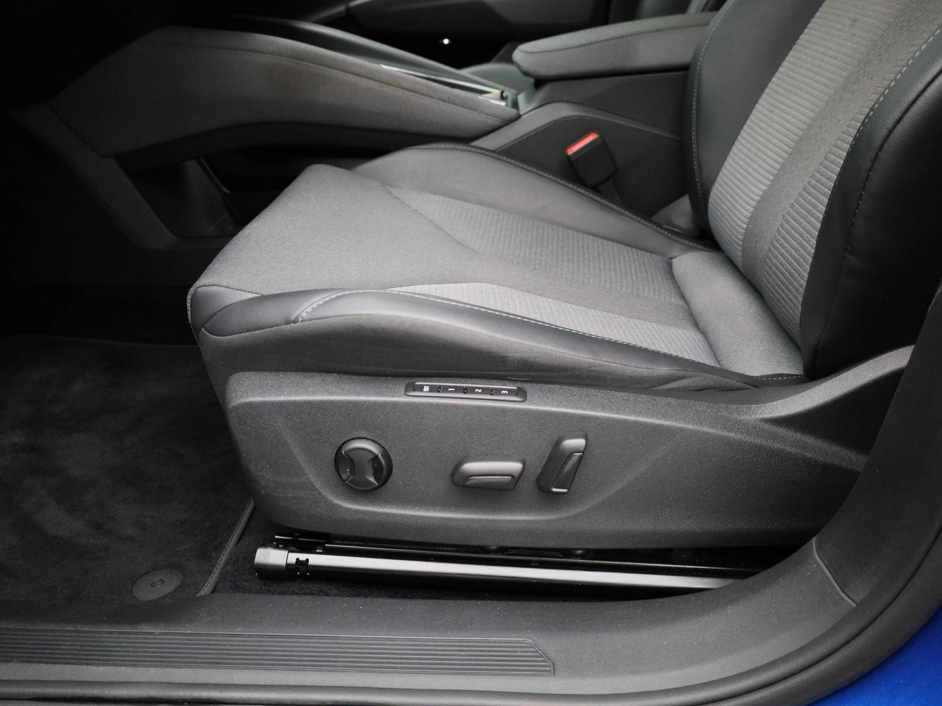 Škoda-Enyaq iV-image-18