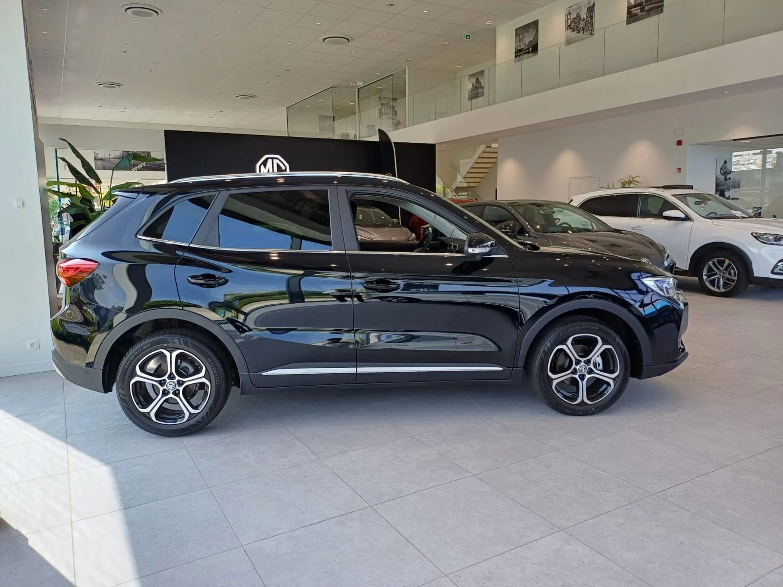 MG-ZS-image-2