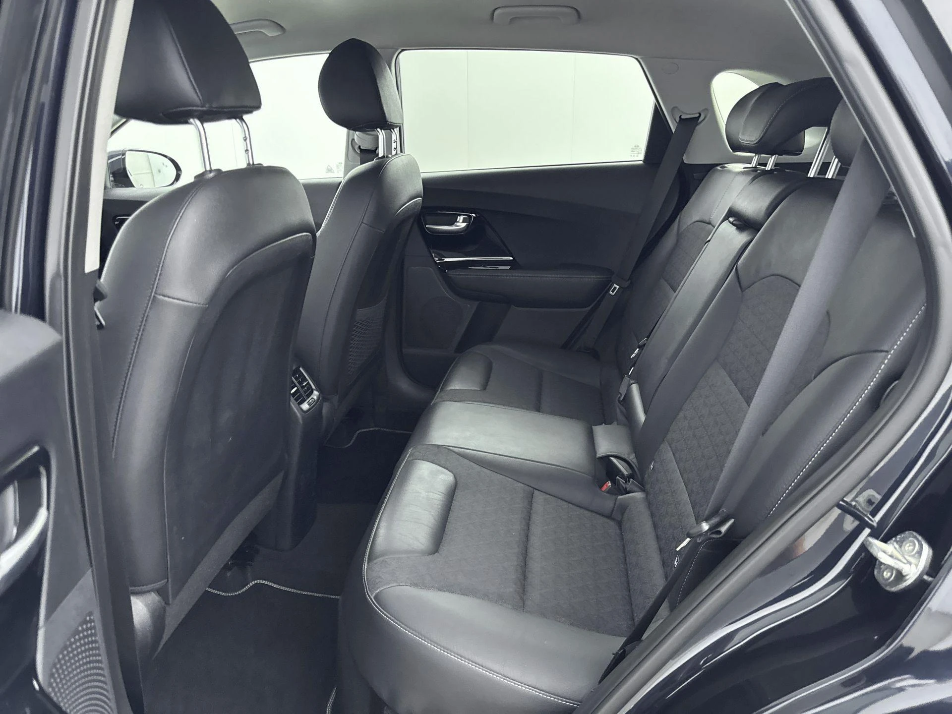 Kia-Niro-image-25