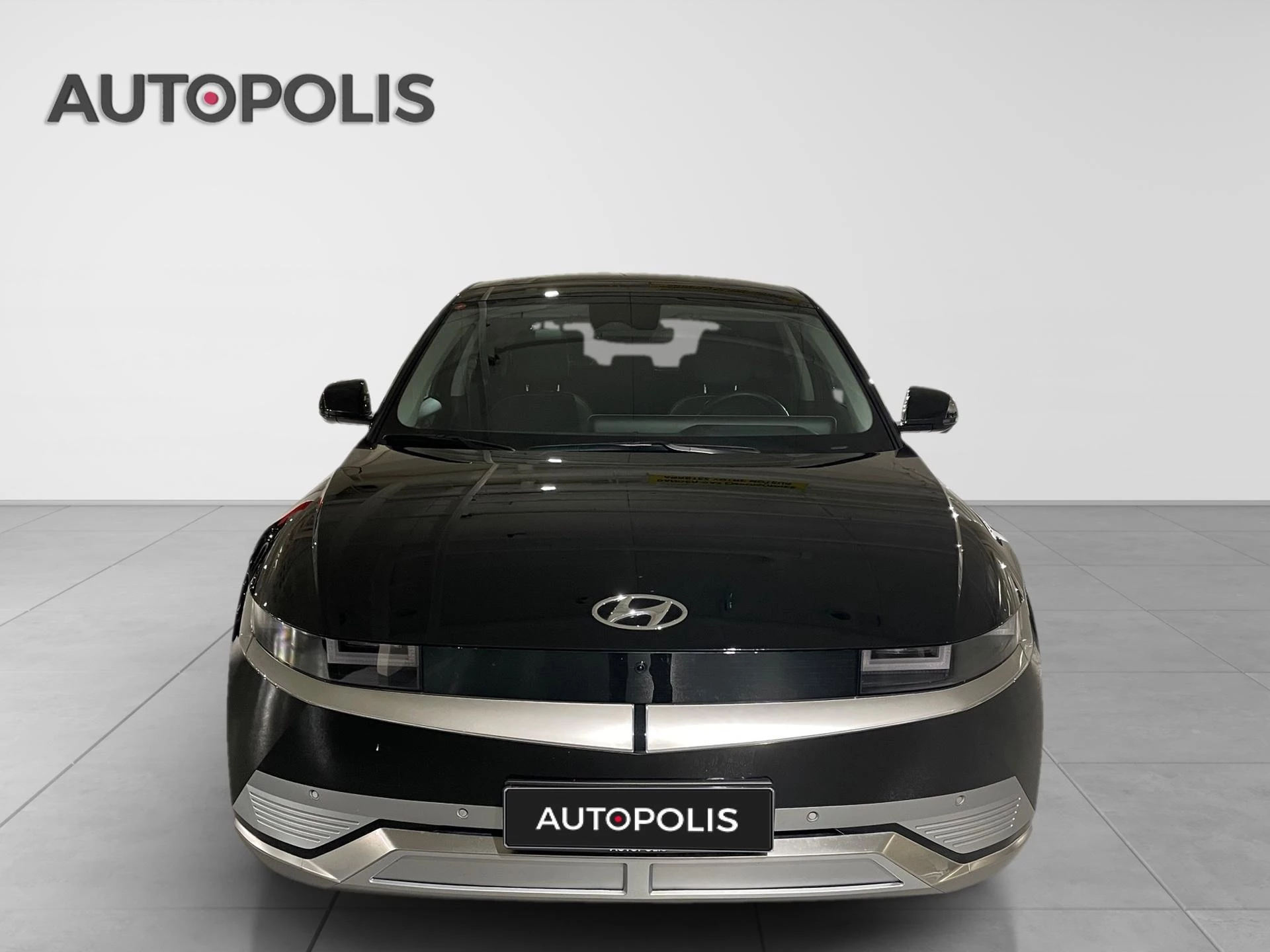 Hyundai IONIQ 73kWh Balance Vision