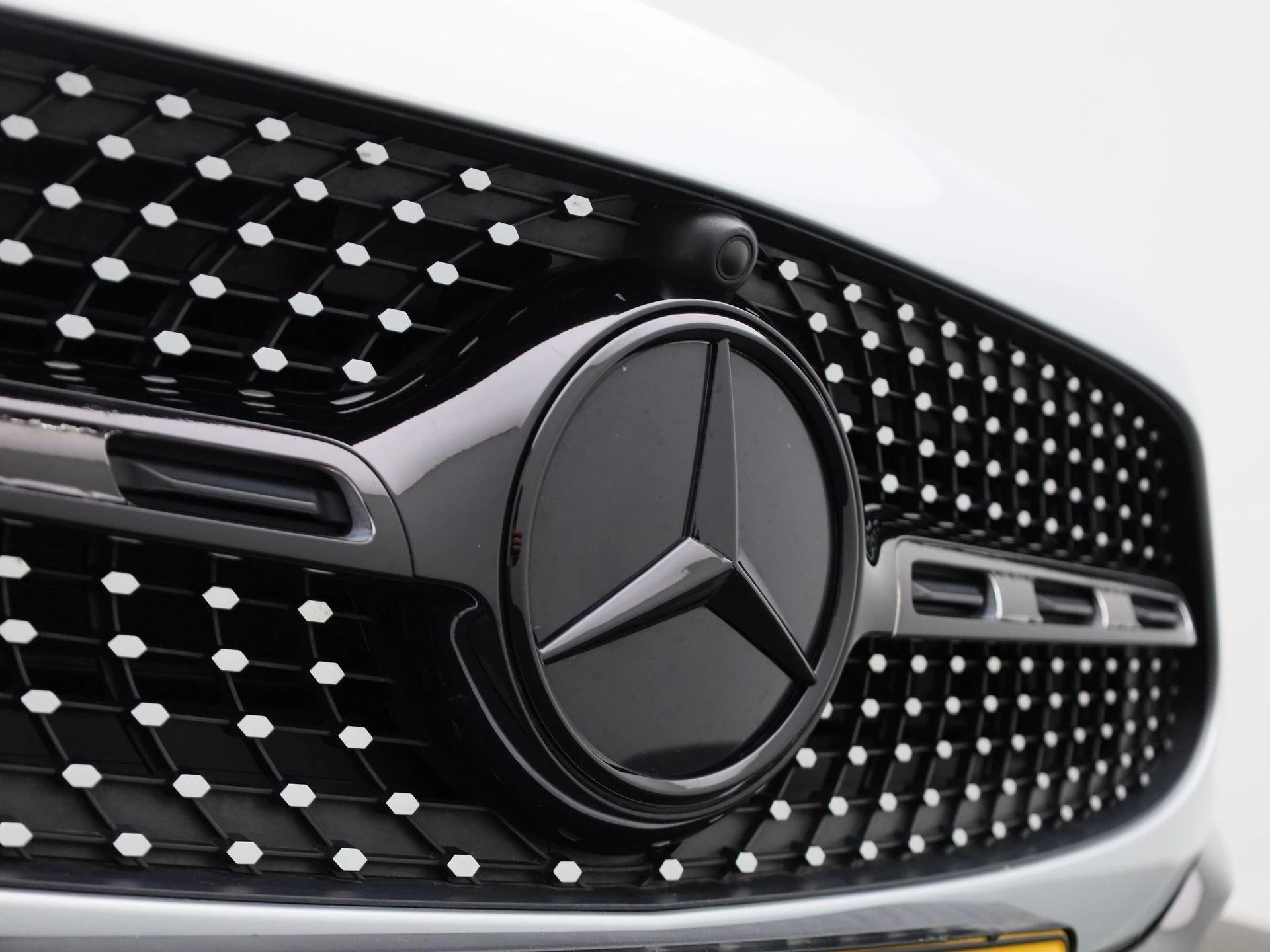 Mercedes-Benz GLA 250 e AMG Line