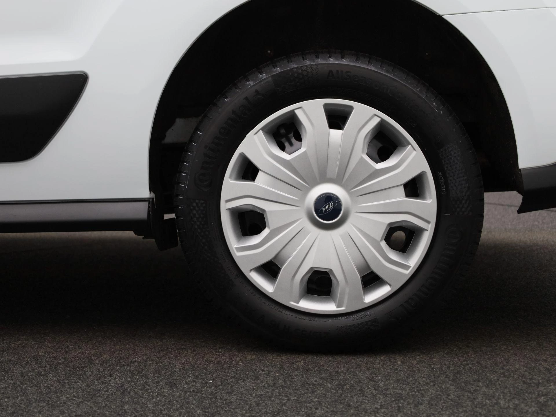 Ford-Transit Connect-image-18