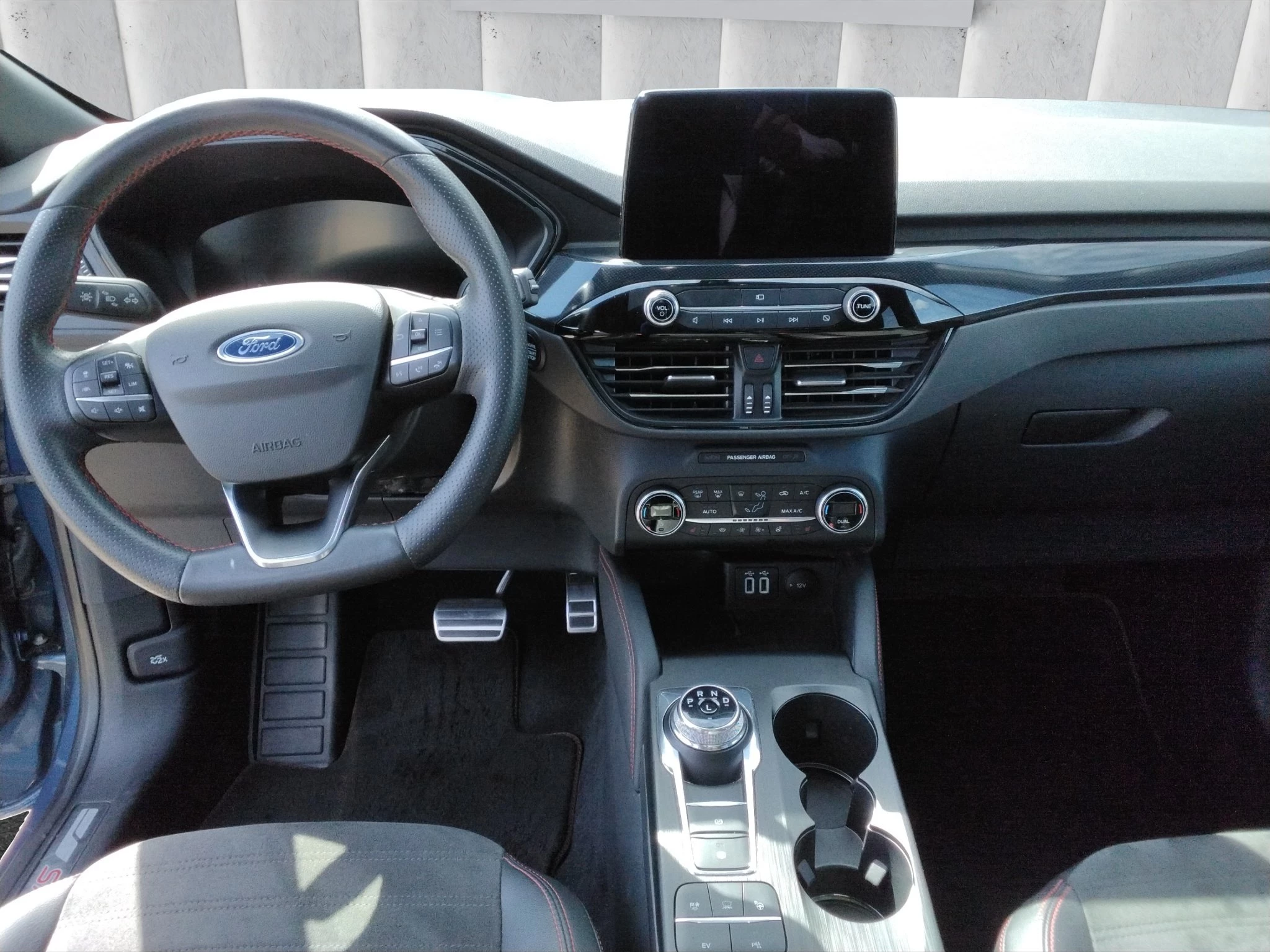 Ford-Kuga-image-11