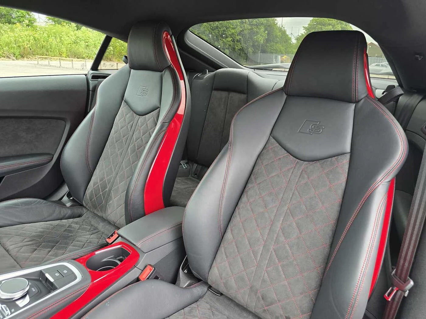 Audi-TT-image-9