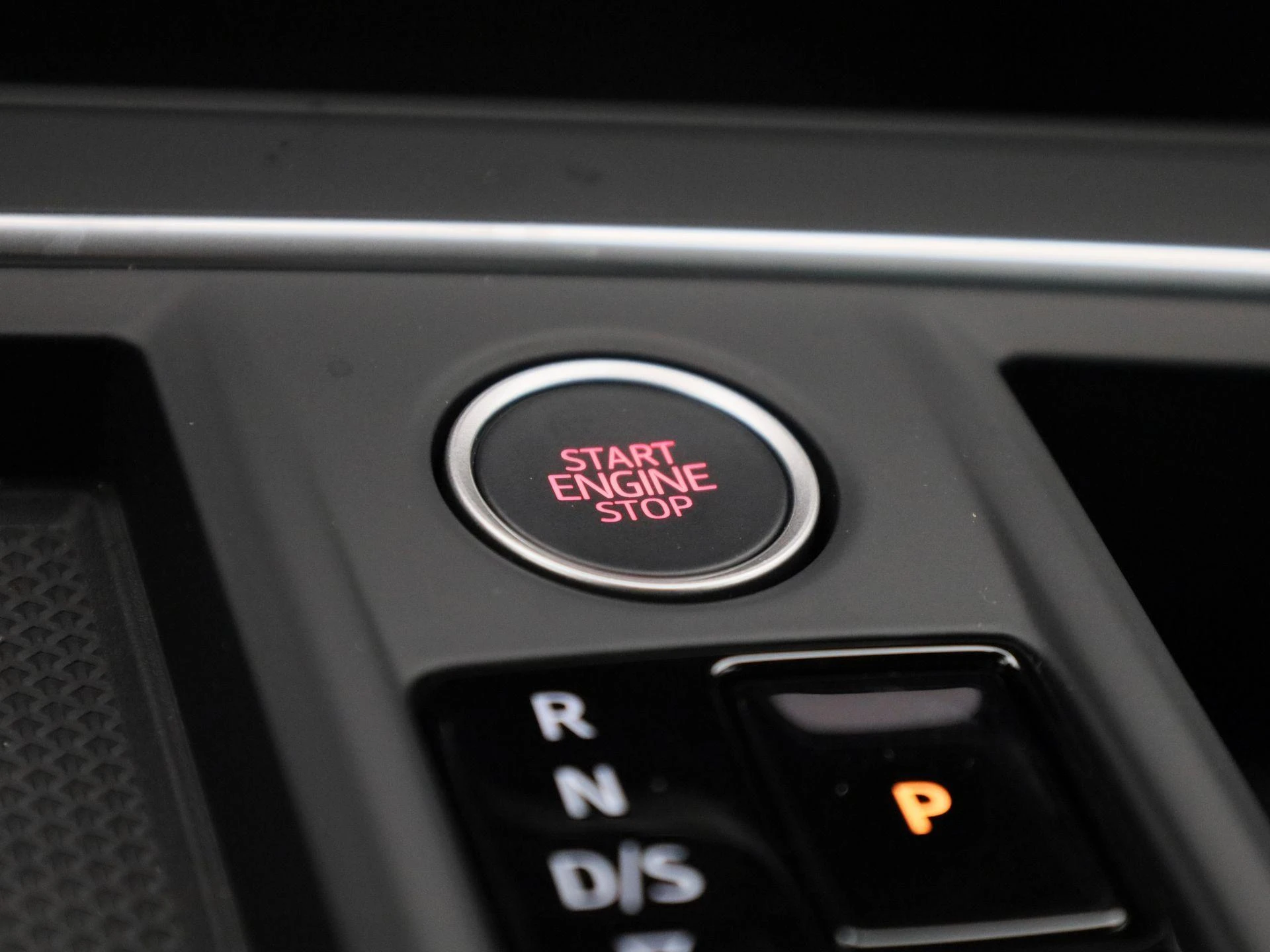 SEAT Leon Sportstourer 1.5 TSI e-Hybrid FR Business