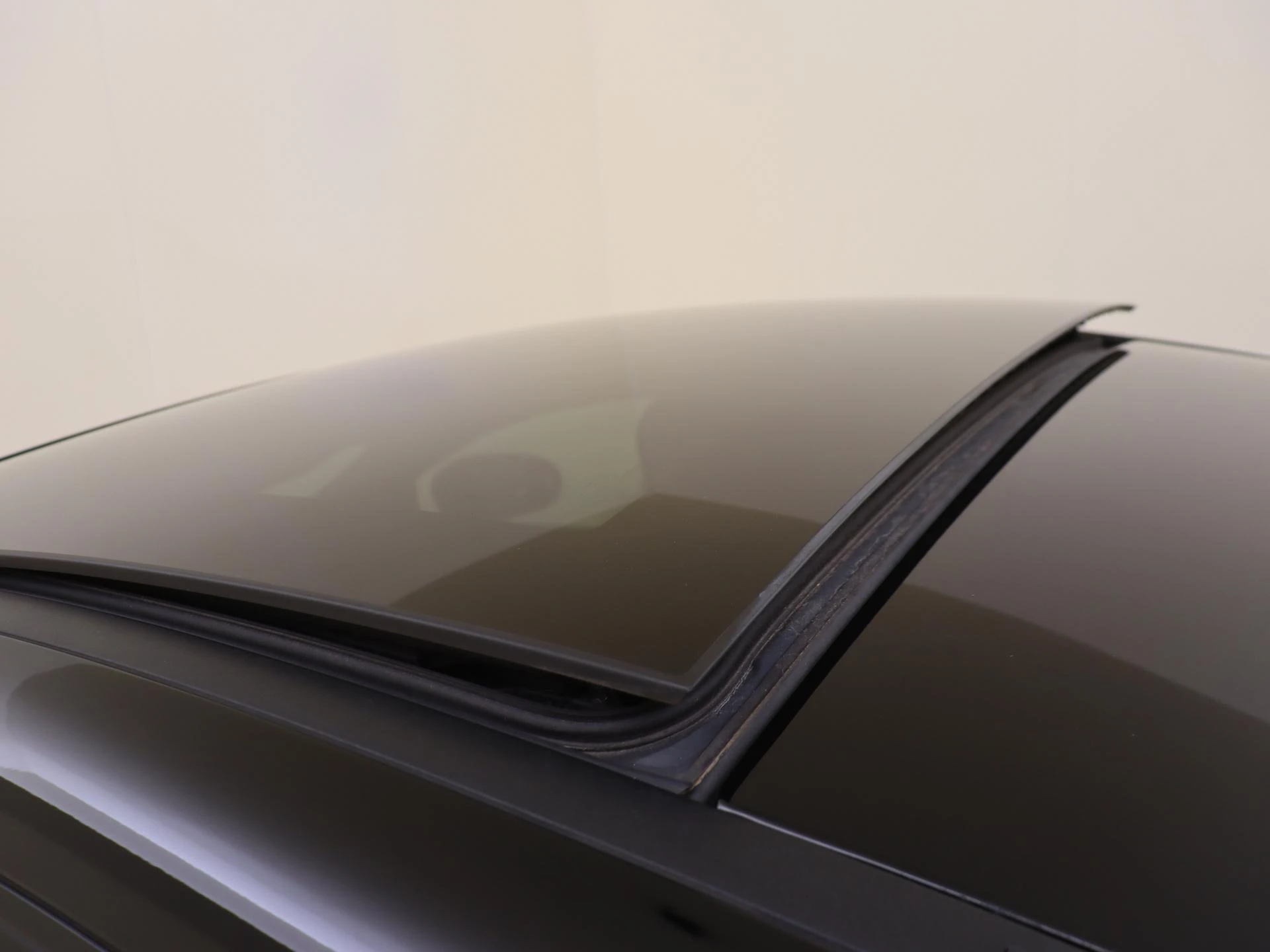 Mercedes-Benz-CLA-image-26