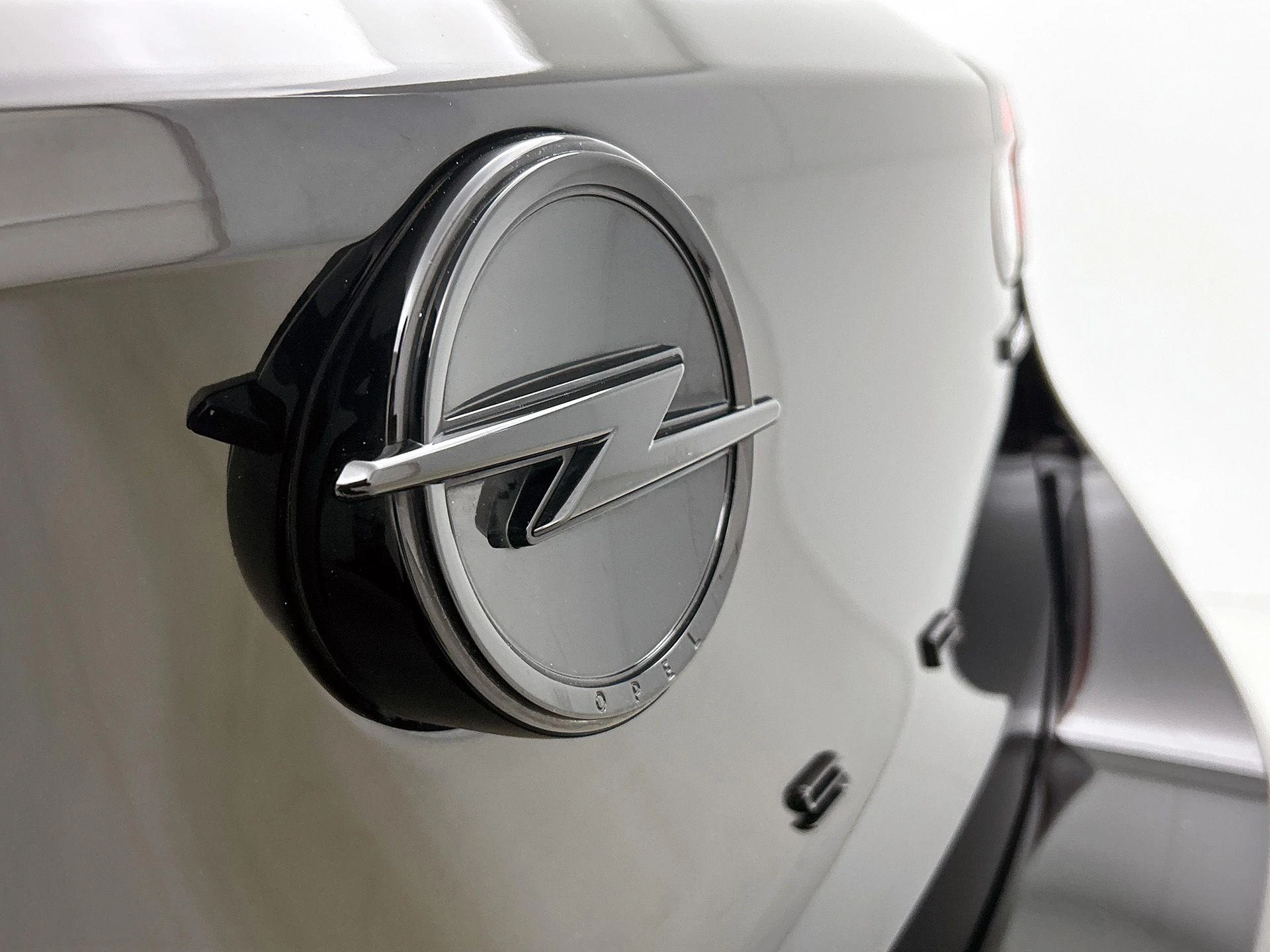 Opel Corsa 1.2 Turbo Hybrid GS