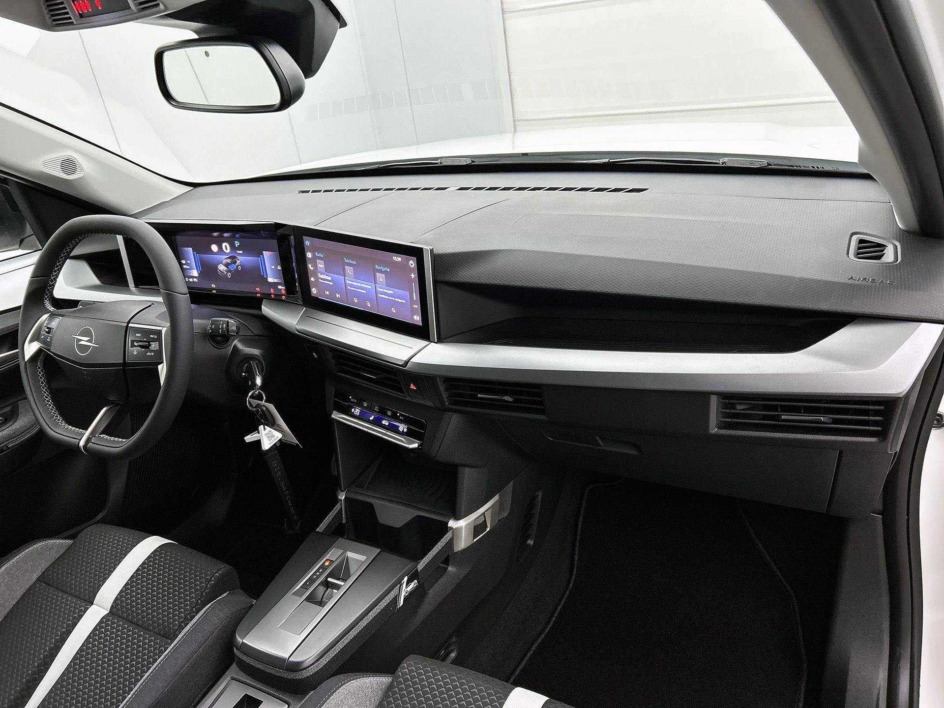Opel Frontera - 16