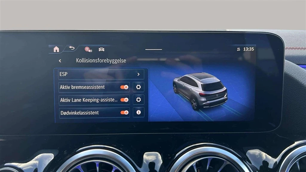 Mercedes-Benz-EQA-image-19