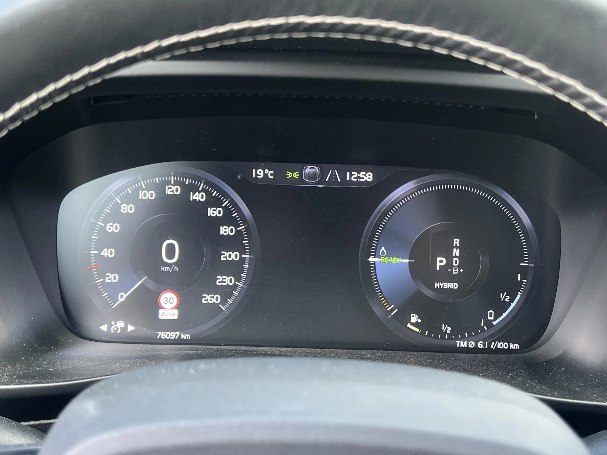 Volvo-XC40-image-22