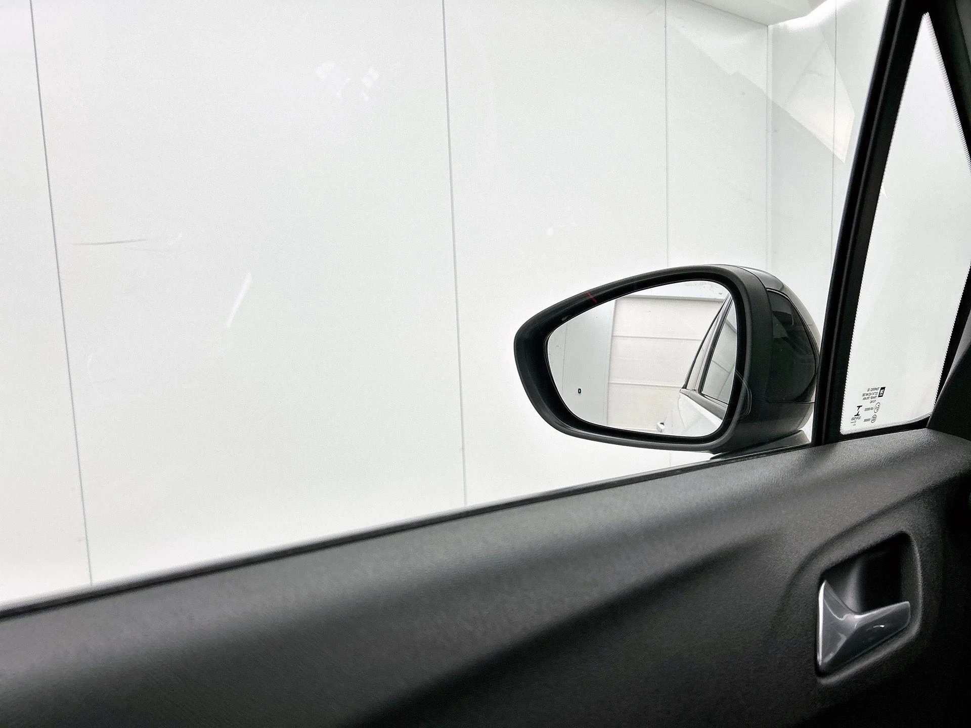 Opel-Crossland X-image-15