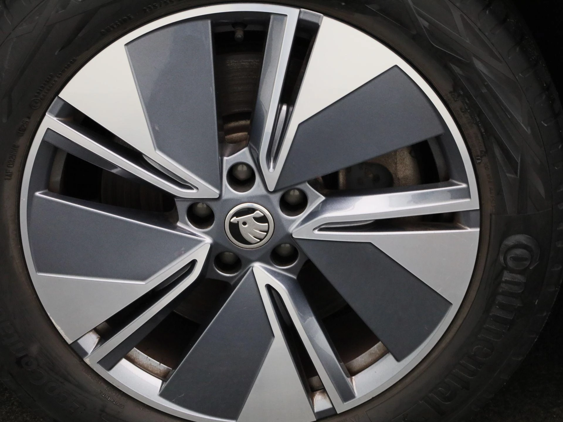 Škoda-Enyaq iV-image-14