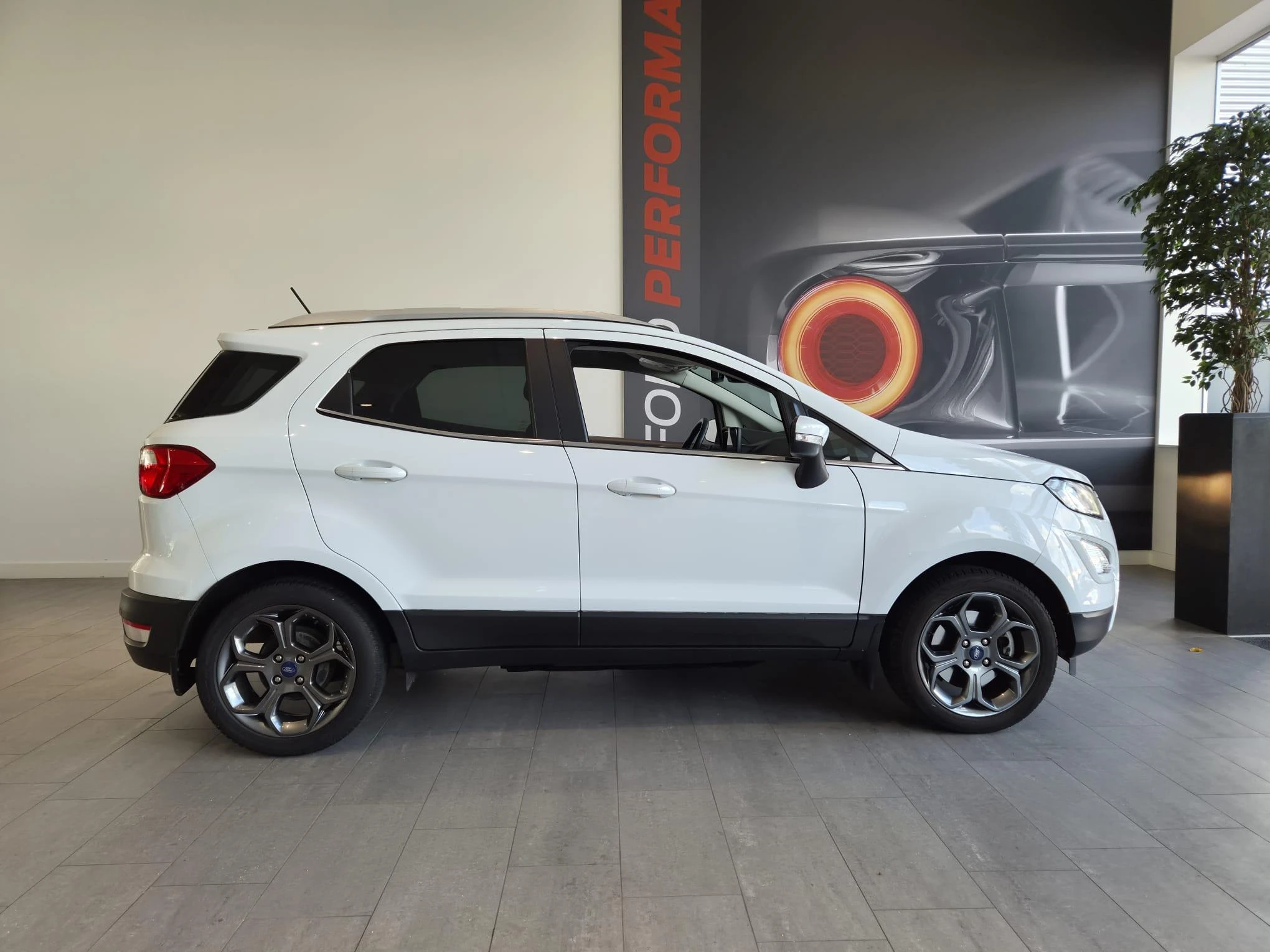 Ford-EcoSport-image-3