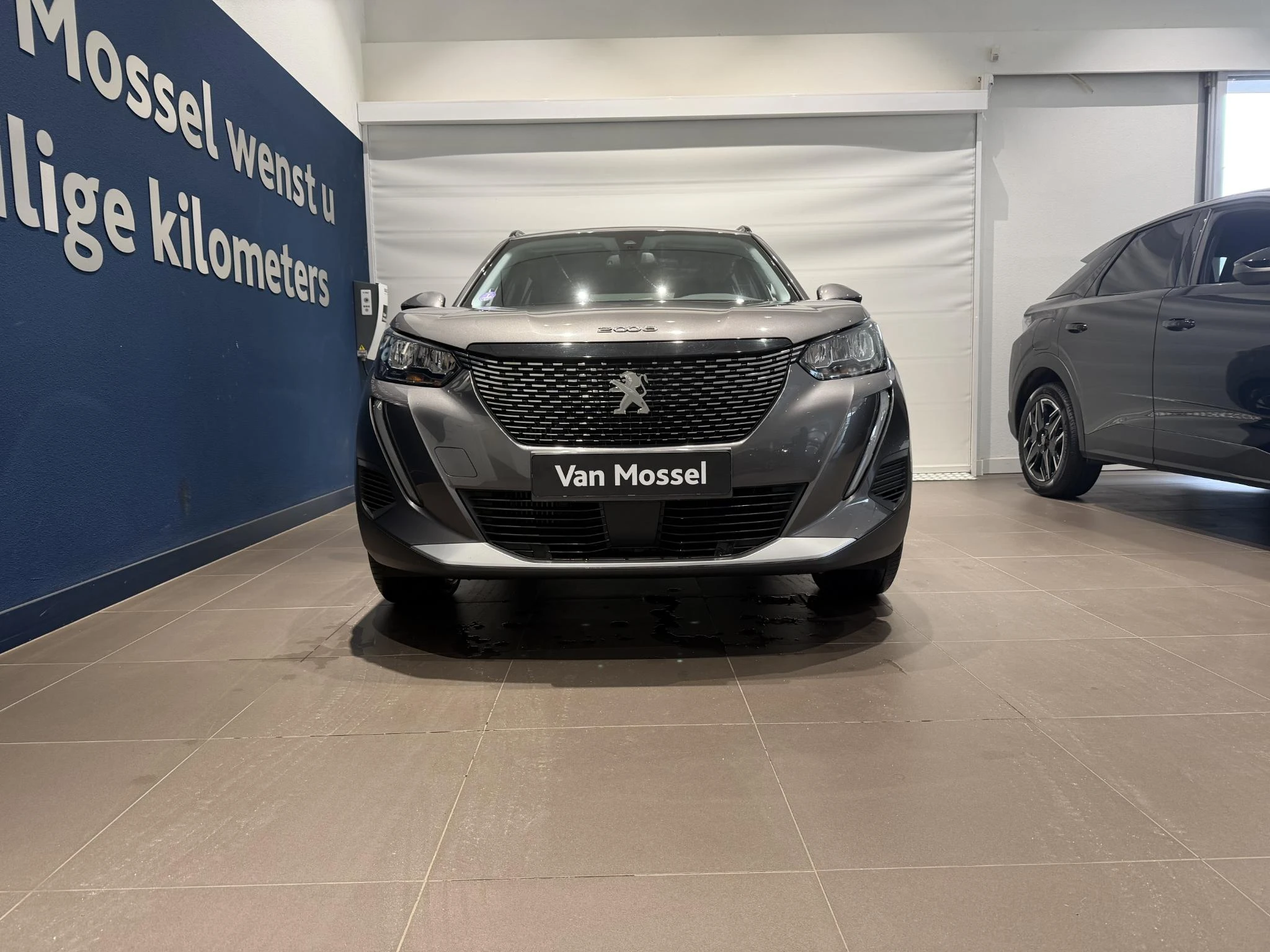 Peugeot-2008-image-1