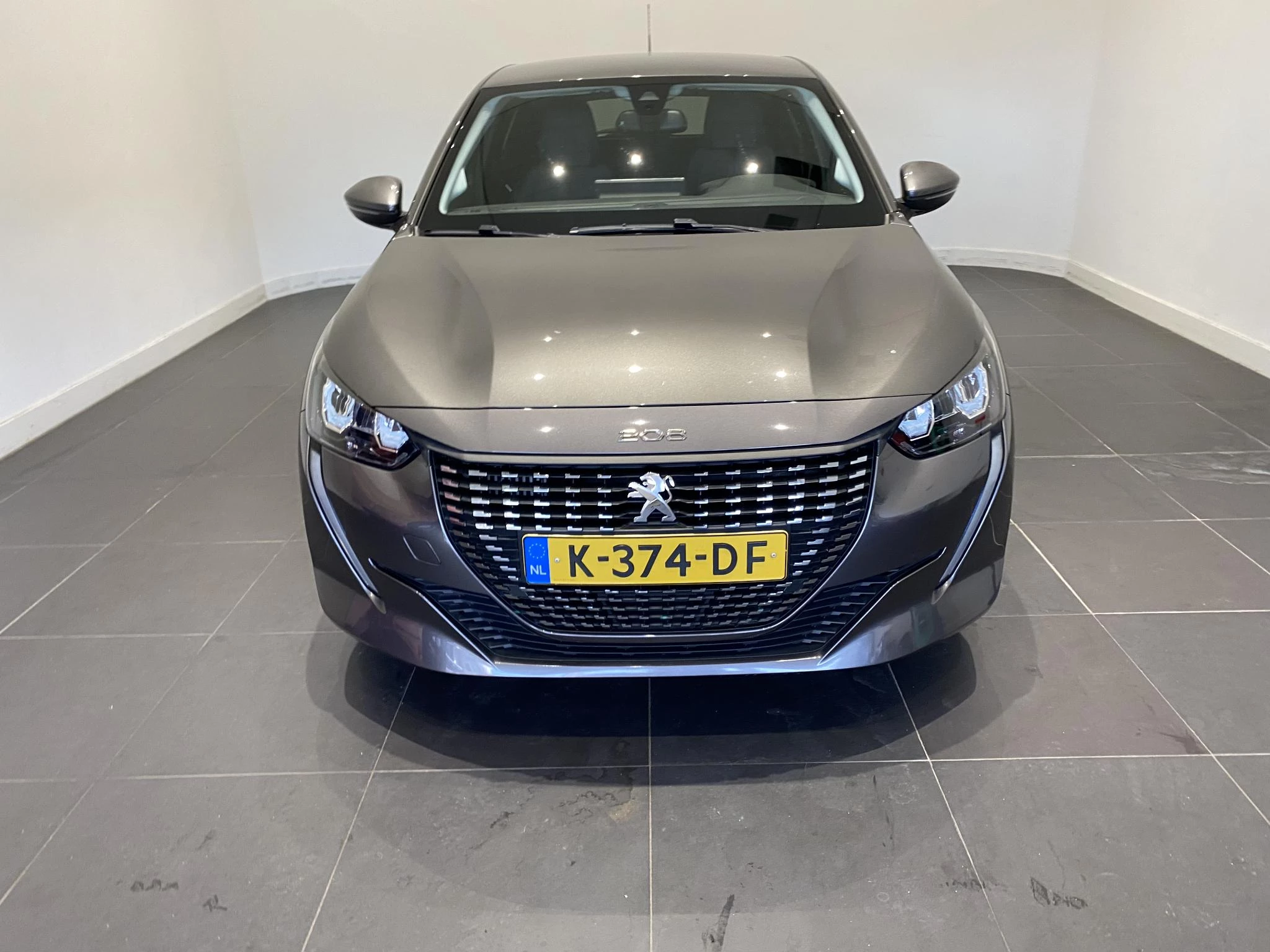 Peugeot-208-image-2