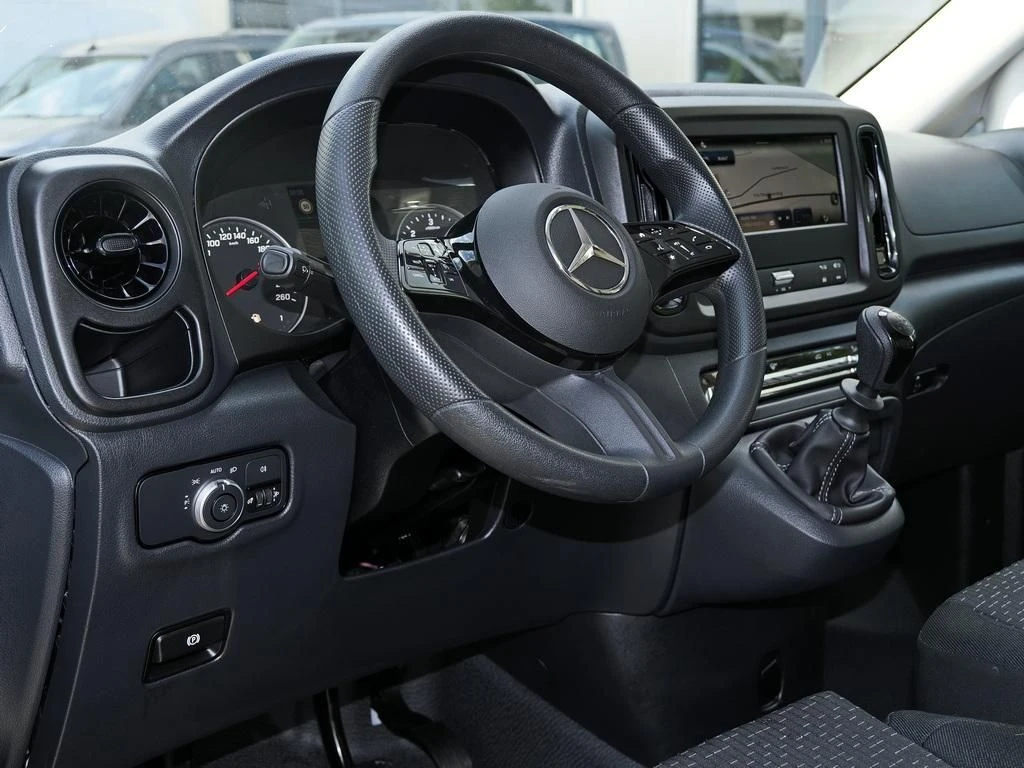 Mercedes-Benz-Vito 116-image-8