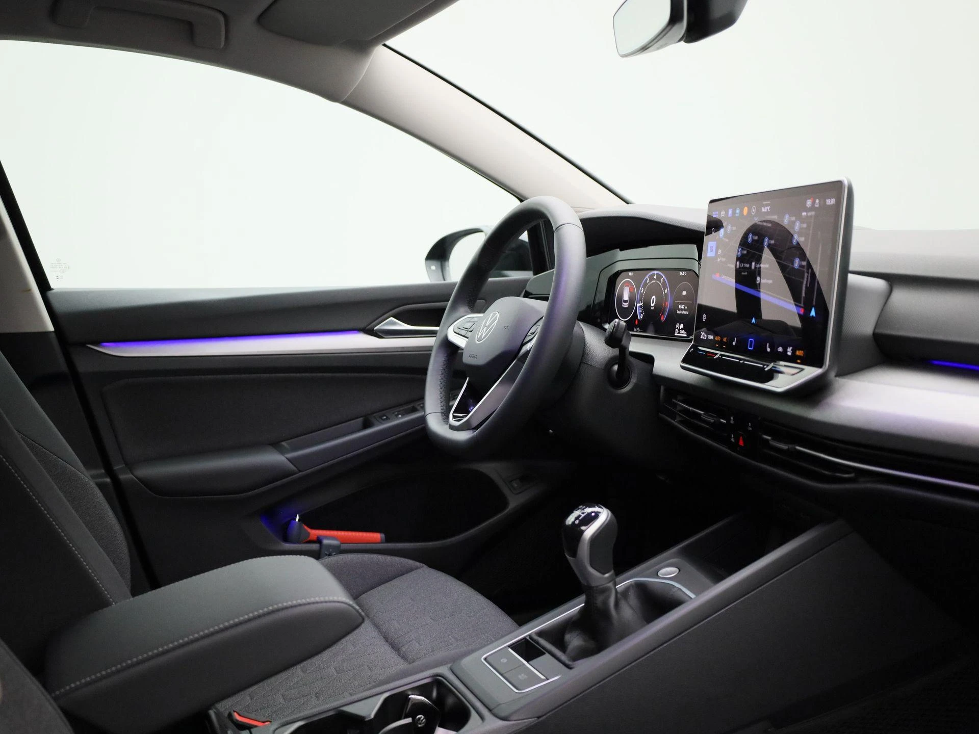 Volkswagen Golf - 34