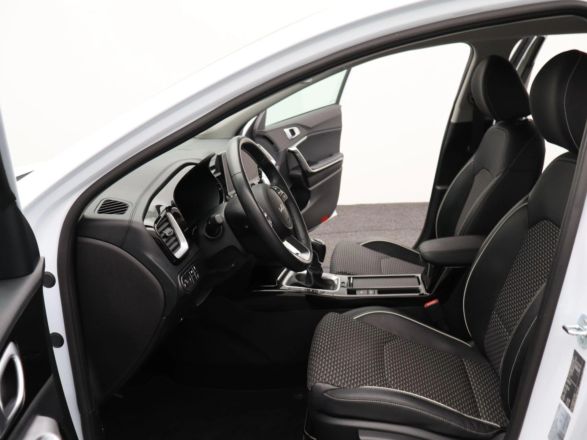 Kia-Ceed Sportswagon-image-10