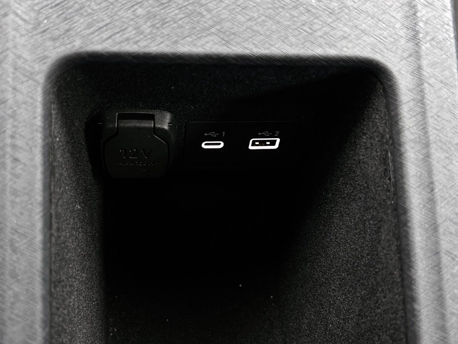 Lynk & Co-01-image-35