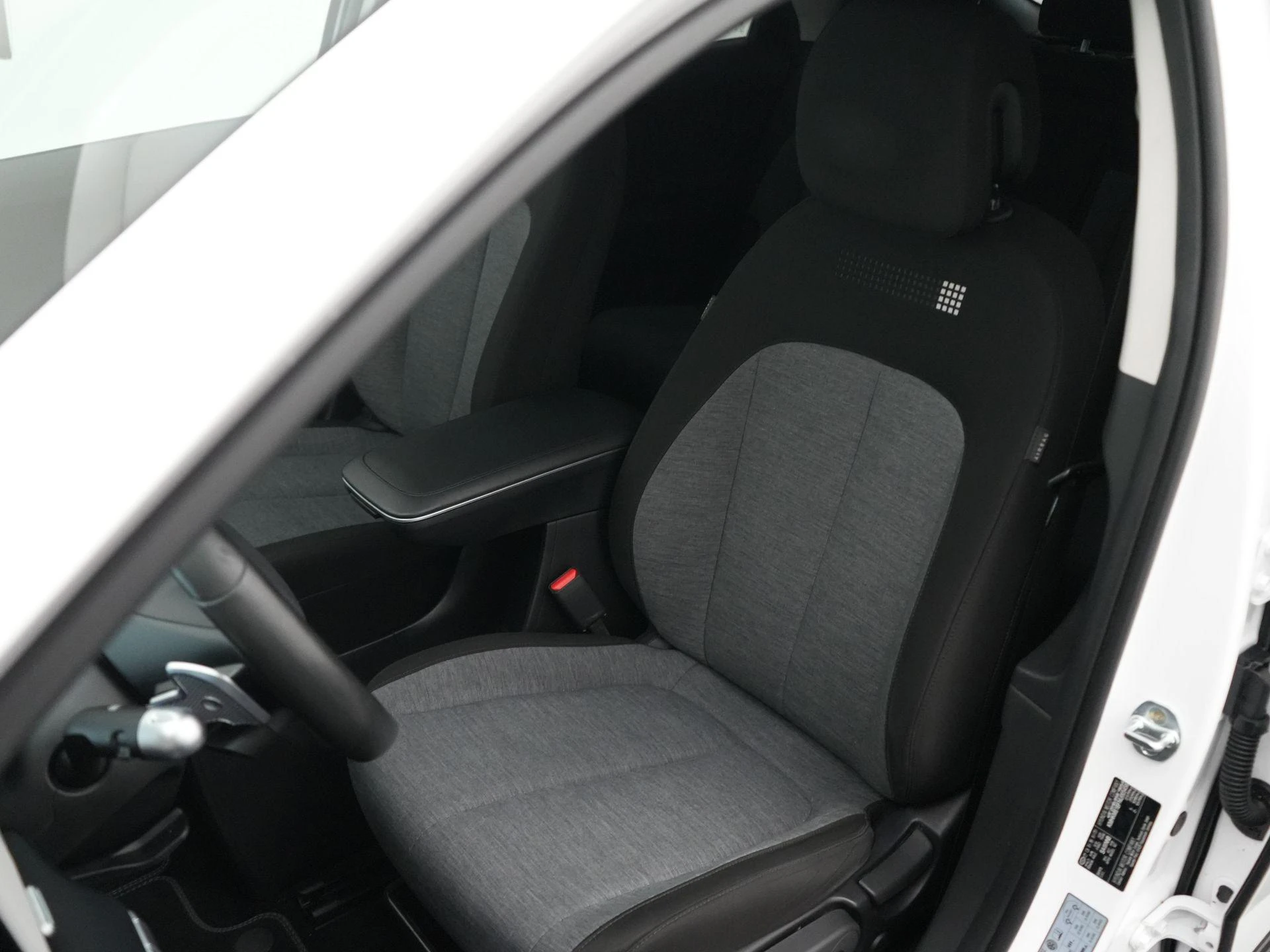 Hyundai-IONIQ 5-image-7