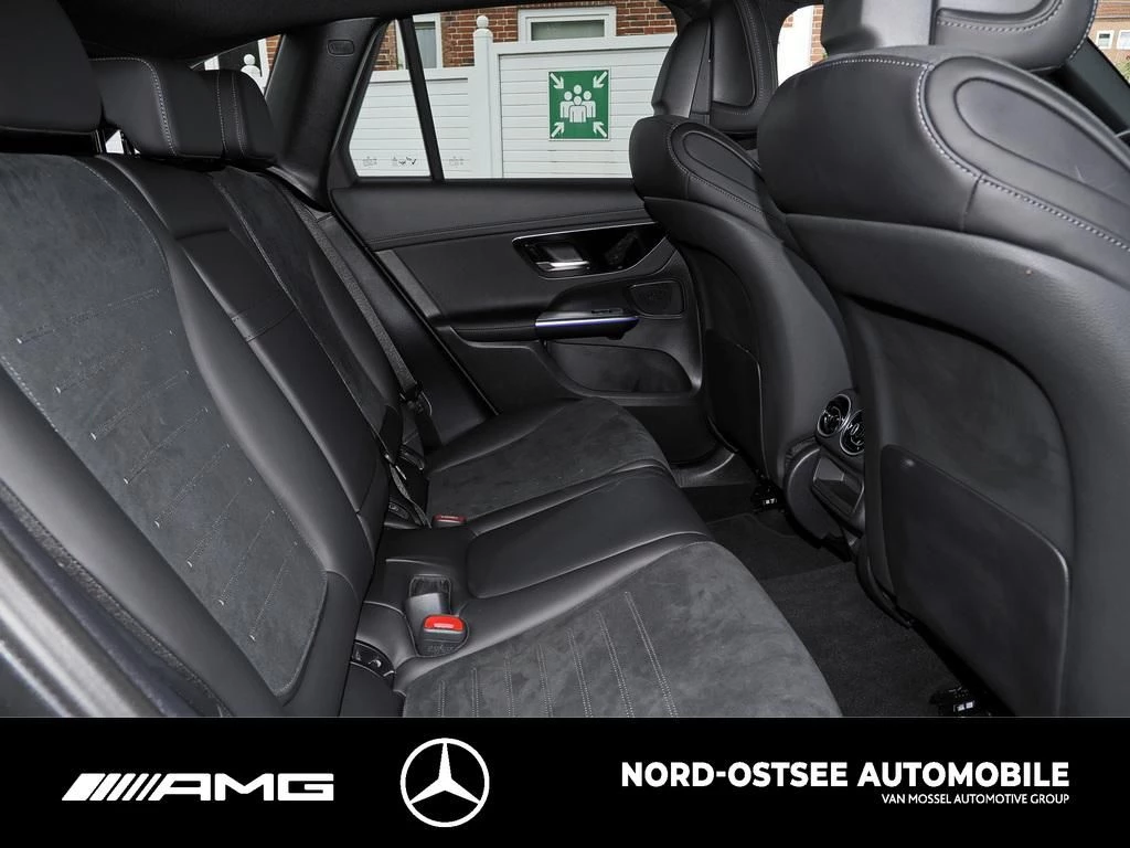 Mercedes-Benz GLC 300 d AMG 4M AHK DISTRONIC MBUX SHZ KERYLESS AMG Line