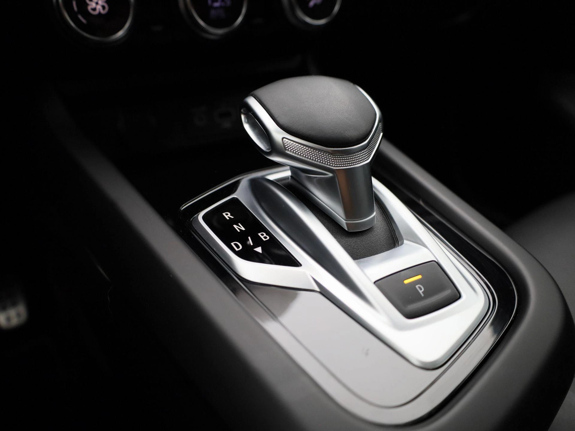 Renault-Arkana-image-18