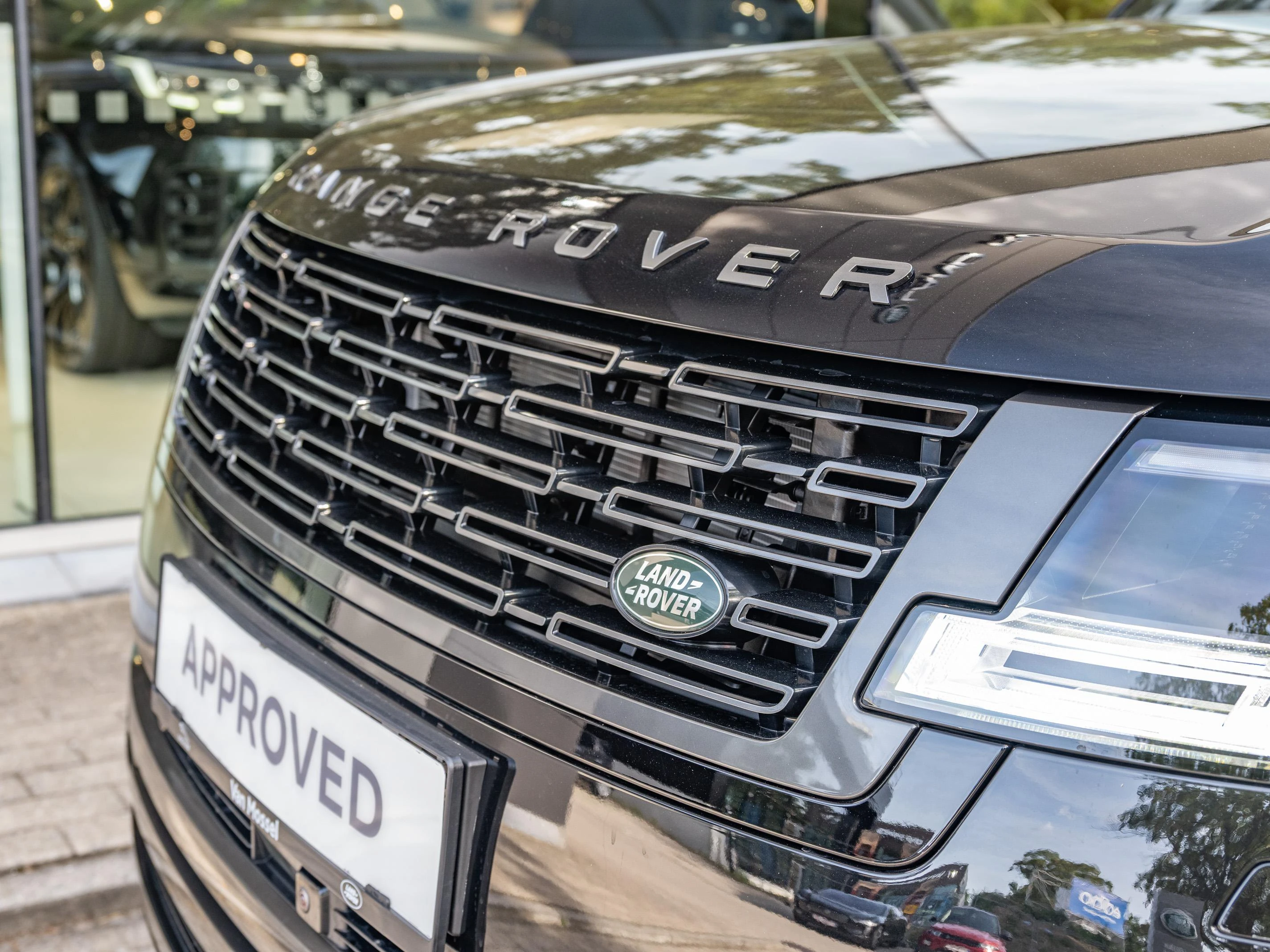 Land Rover Range Rover HSE P460e