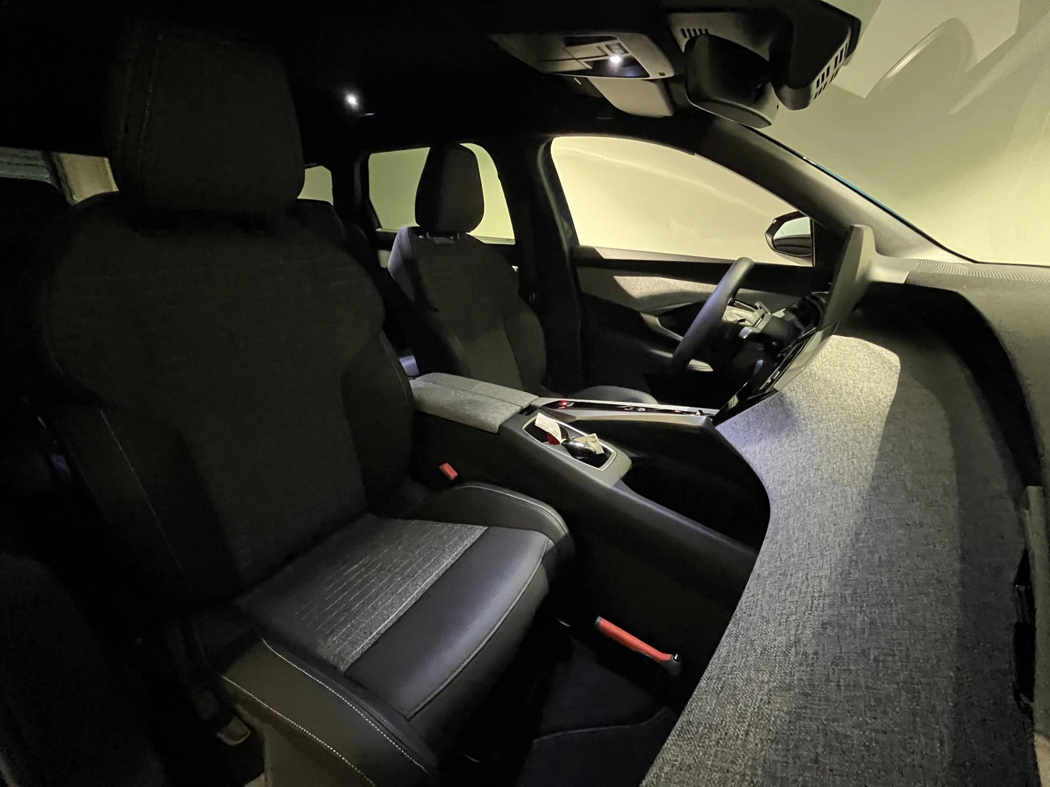 Peugeot 5008 1.2 Hybrid 145 Allure 7p