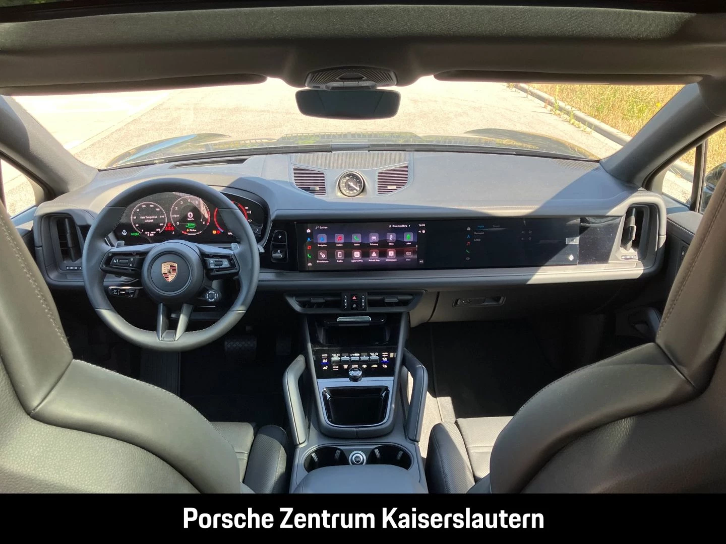 Porsche-Cayenne-image-33