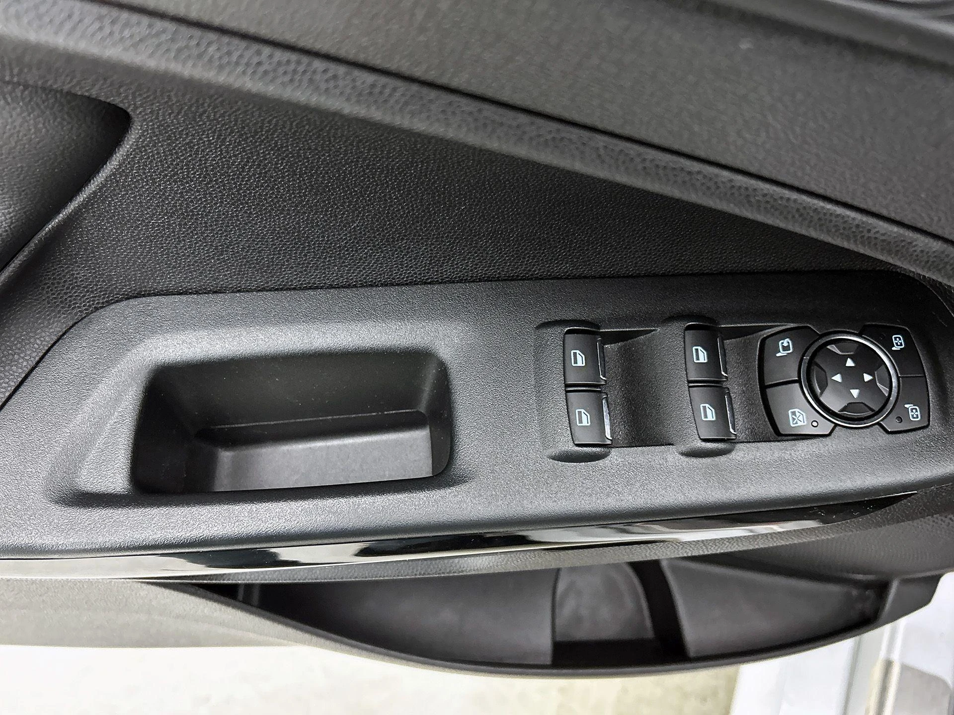 Ford-EcoSport-image-29