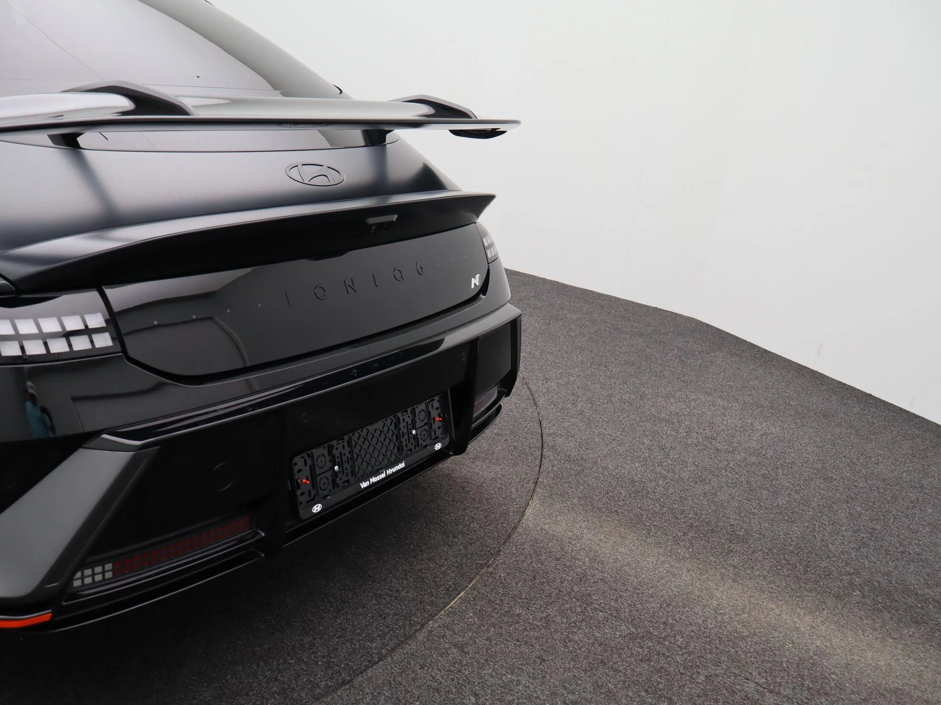 Hyundai-IONIQ 6-image-37