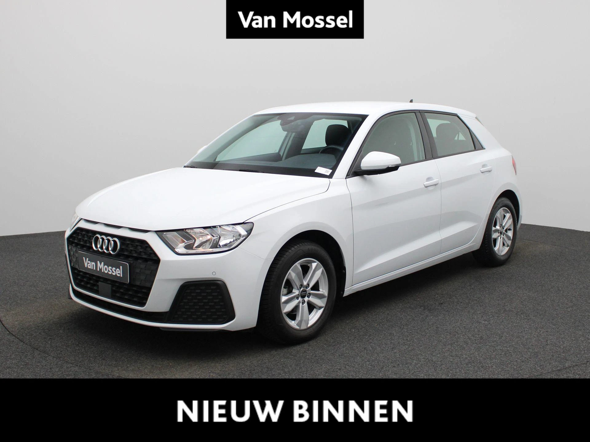 Audi-A1 Sportback-image-0