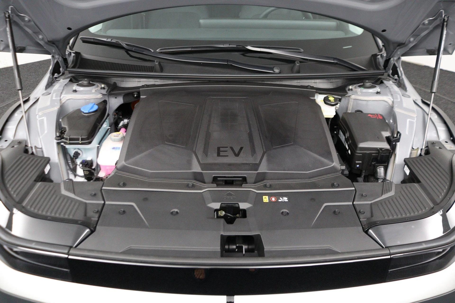 Hyundai-IONIQ 5-image-30