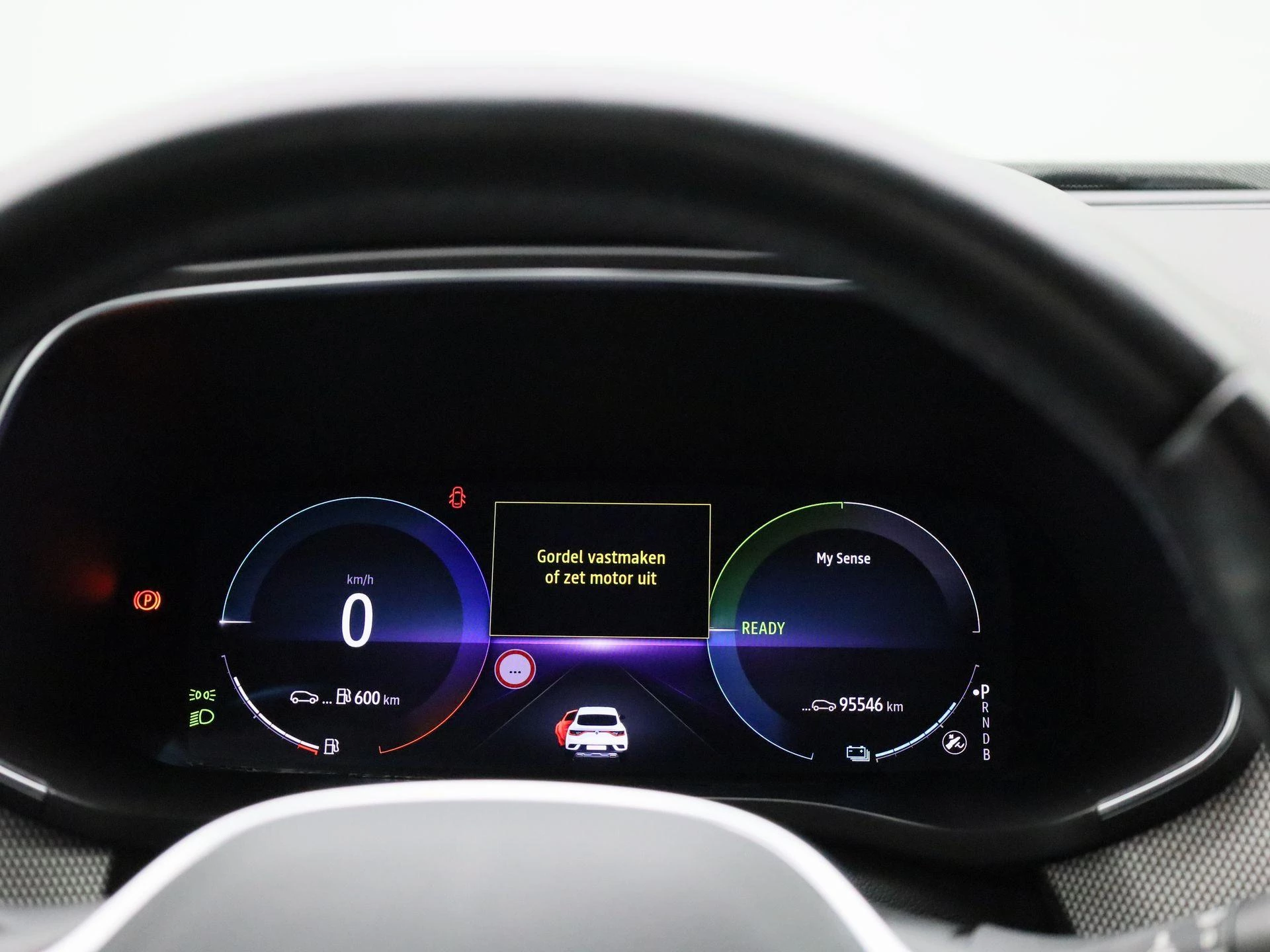 Renault-Arkana-image-8