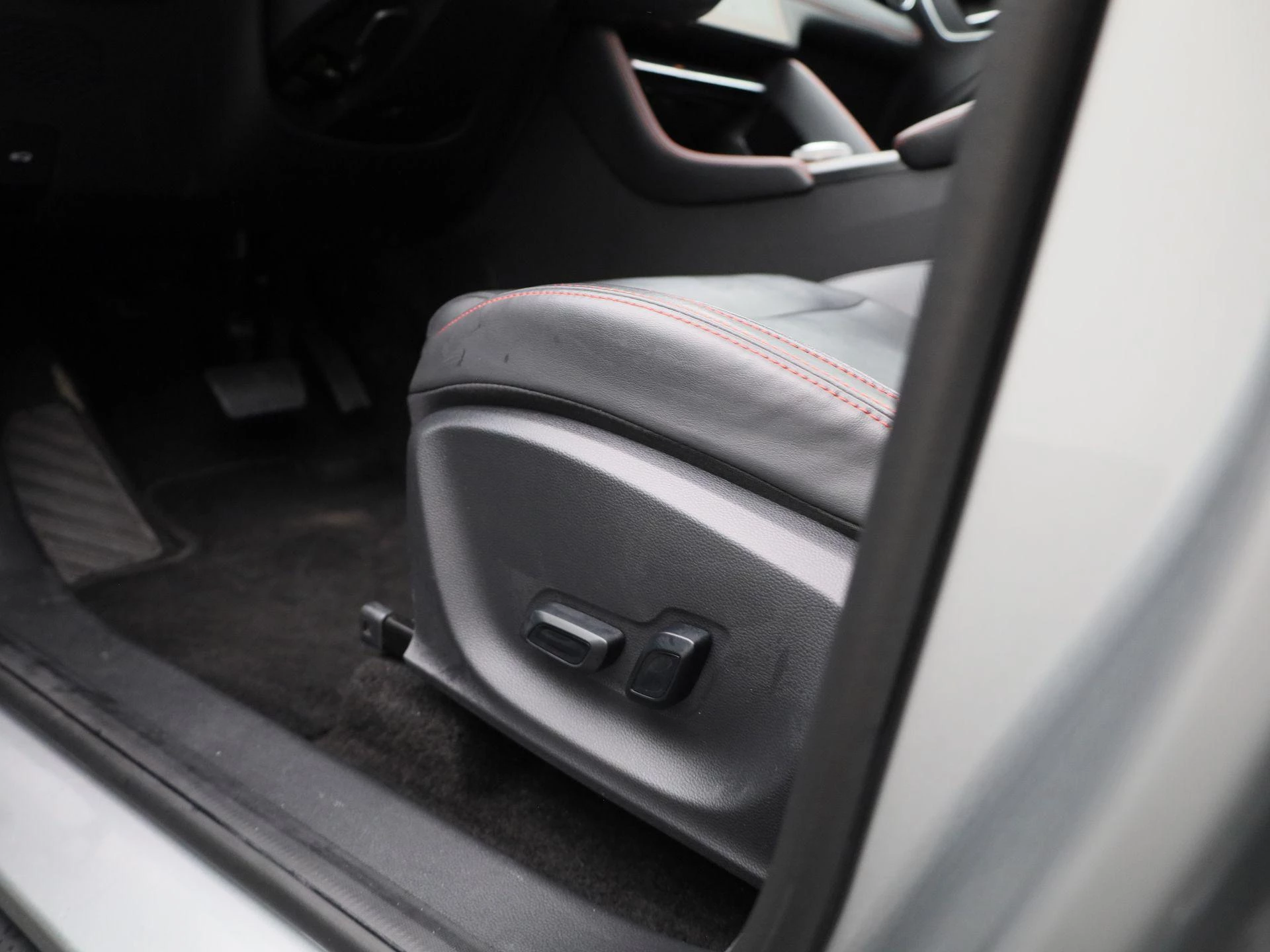 MG ZS EV MG EV Long Range Luxury 70 kWh