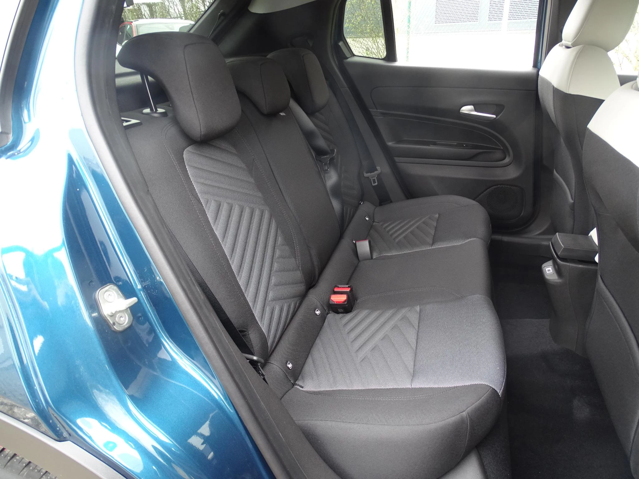 Fiat 600 1.2 Hybrid 145cv DCT La Prima