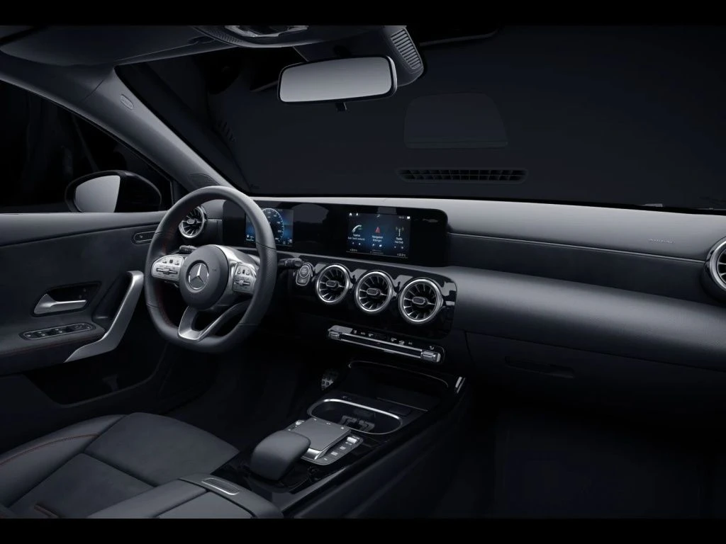 Mercedes-Benz-A-Klasse 200-image-12