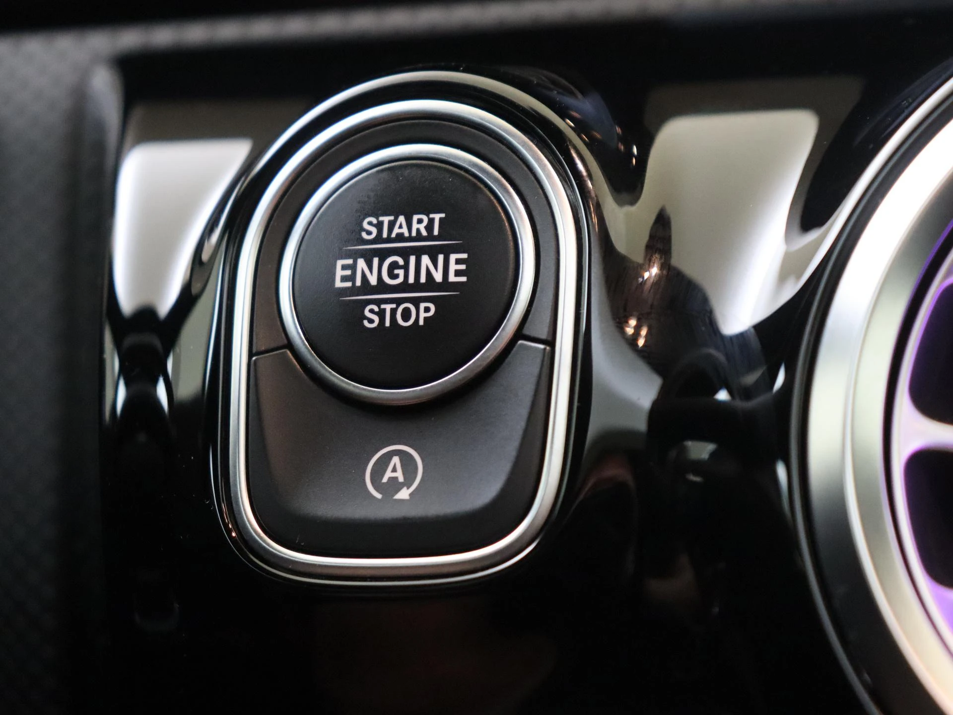 Mercedes-Benz A-Klasse 180 Business Solution AMG