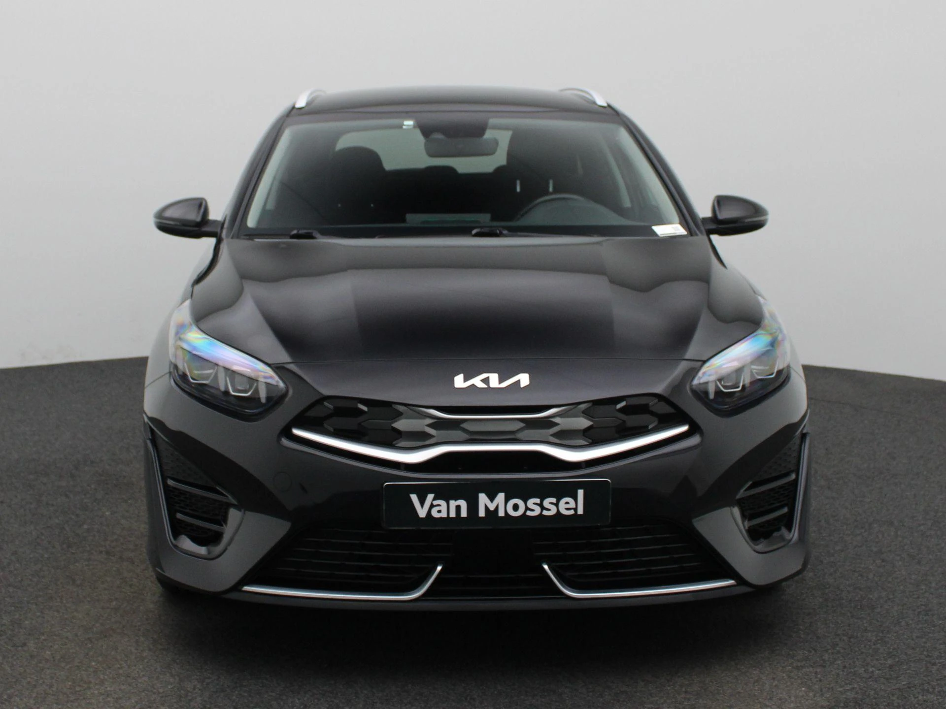 Kia-Ceed Sportswagon-image-4