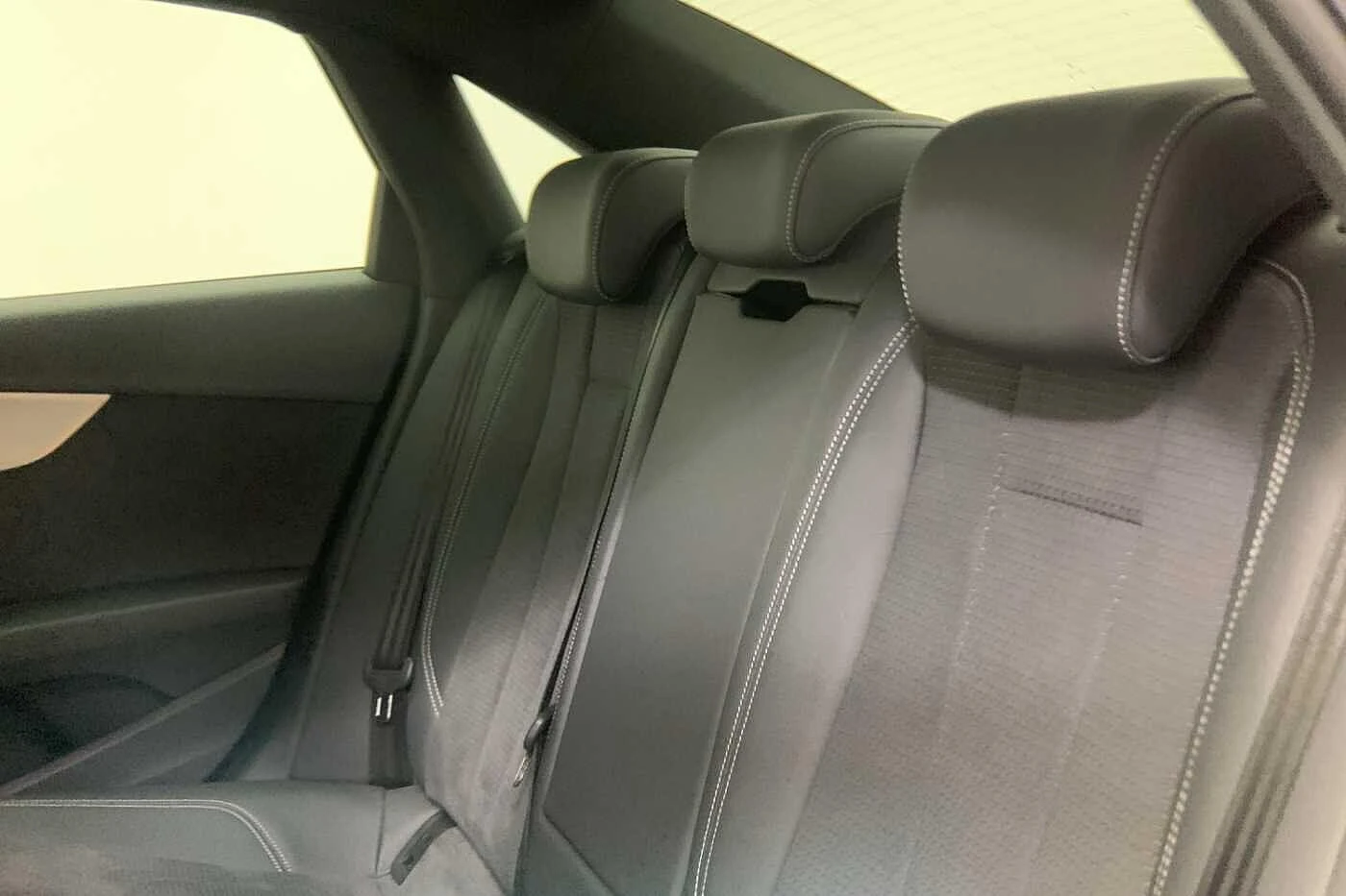 Audi-A4-image-8