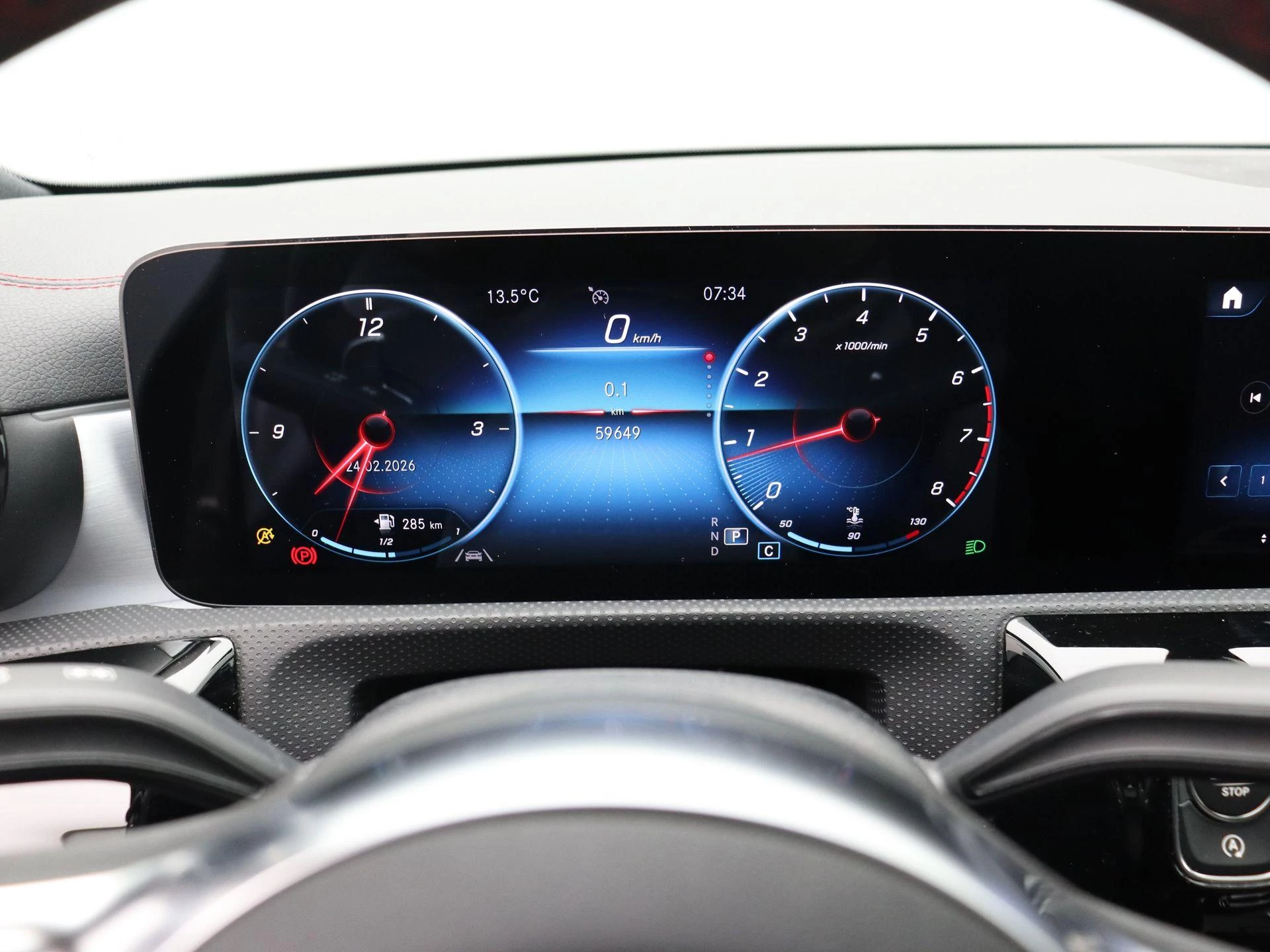 Mercedes-Benz CLA 180 AMG Line + PANORAMISCH DAK + MULTIBEAM LED +