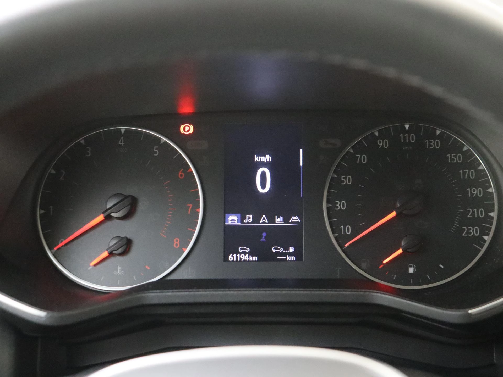 Renault-Clio-image-11
