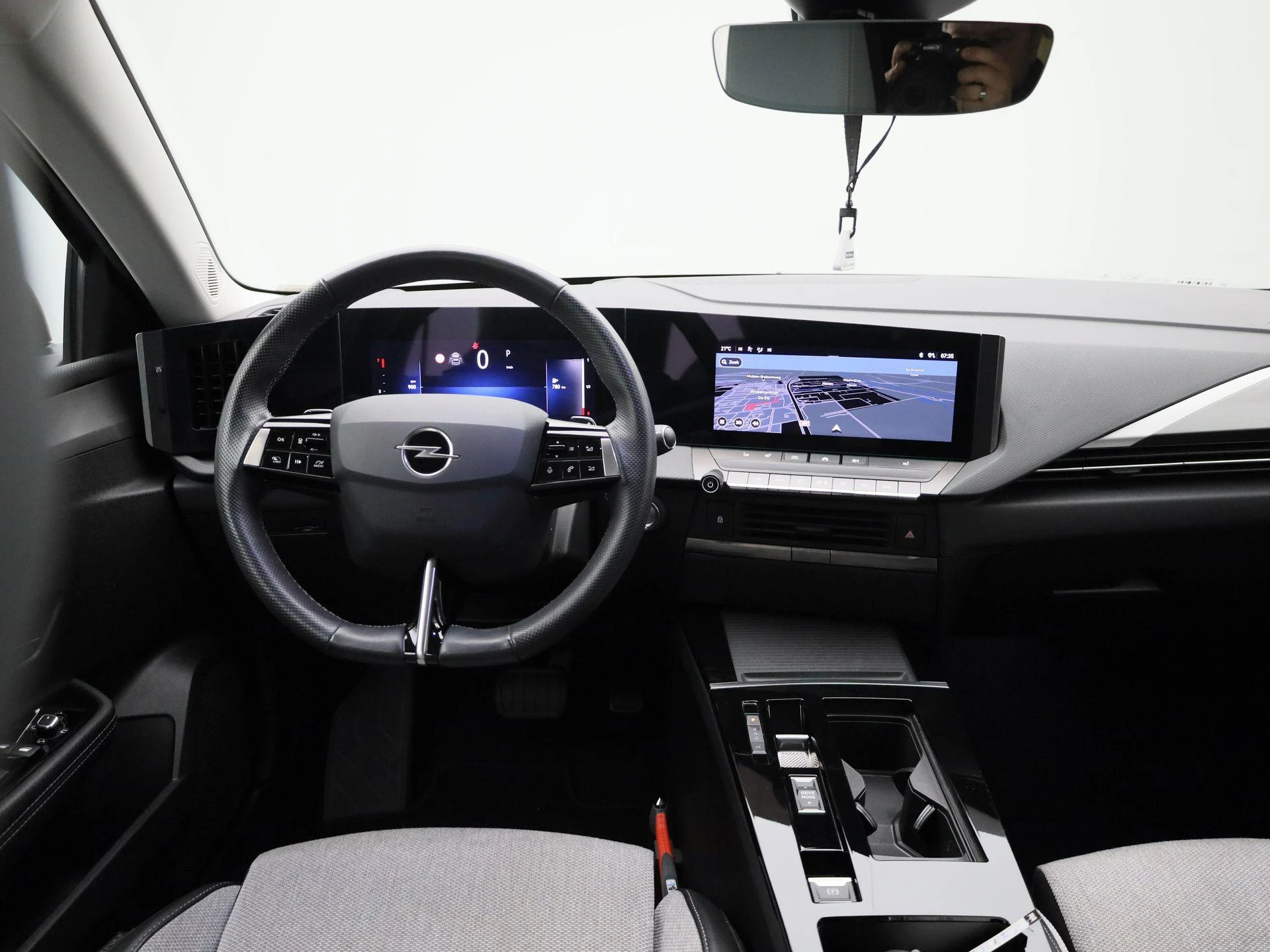 Opel-Astra-image-6