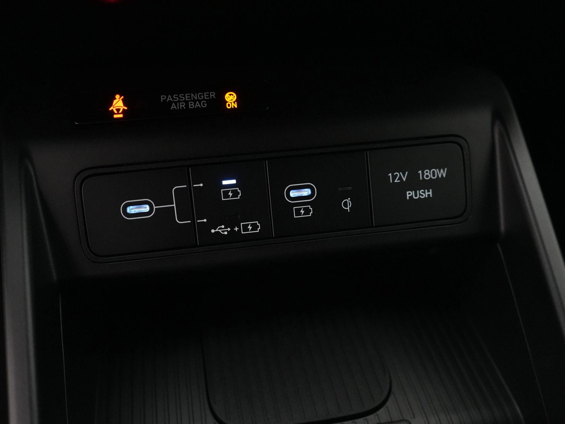 Hyundai-Kona-image-17