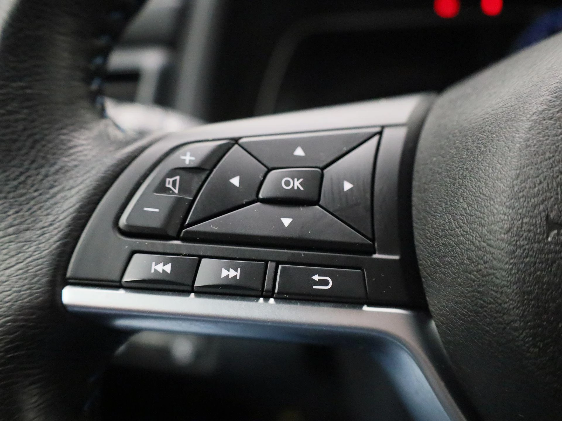 Nissan-Leaf-image-19