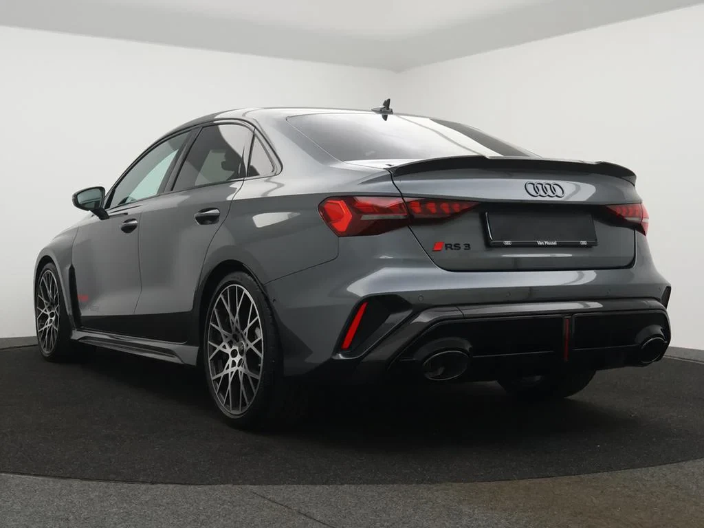 Audi-RS3-image-4
