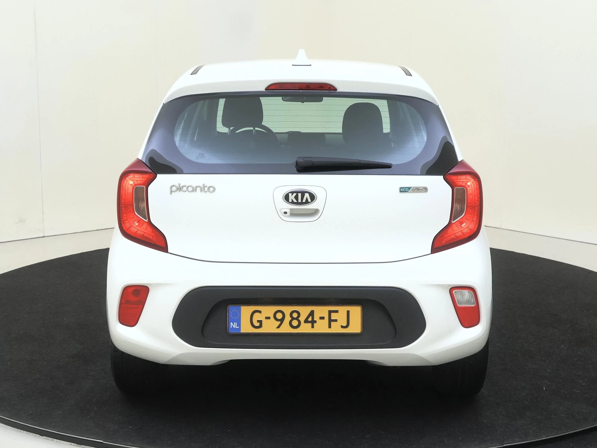 Kia-Picanto-image-6