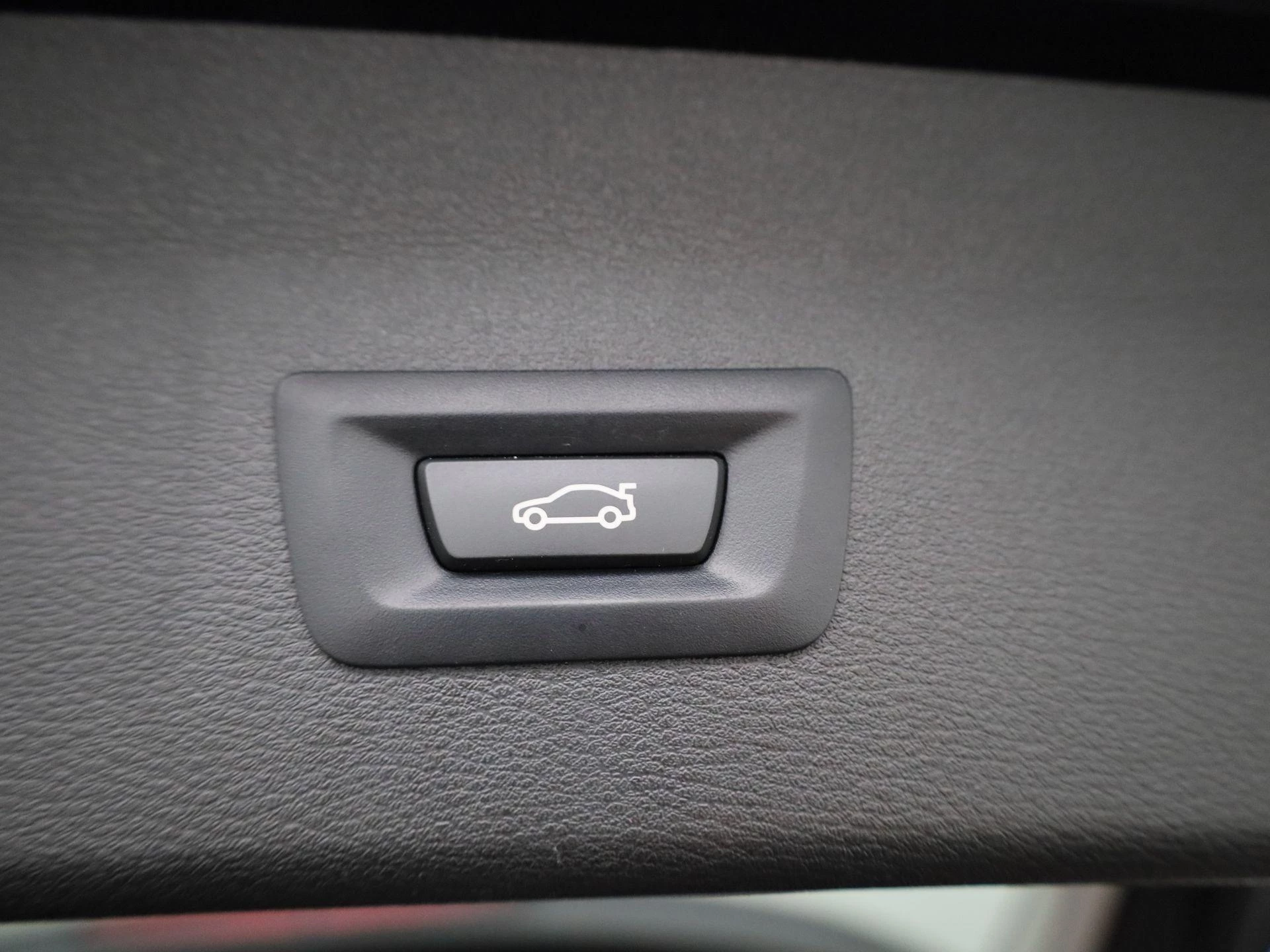 BMW-X1-image-12