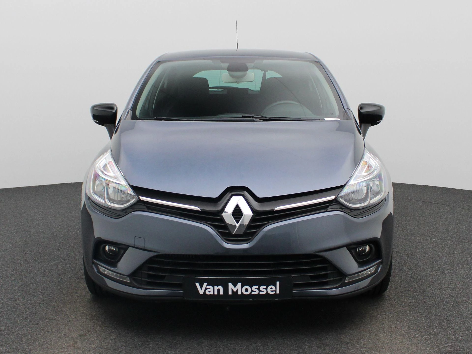 Renault-Clio-image-2
