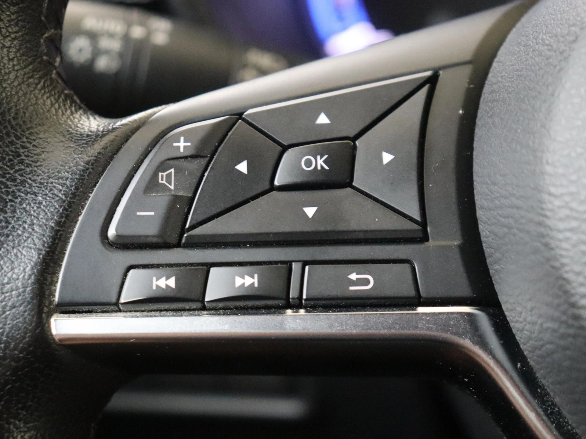 Nissan-Juke-image-11